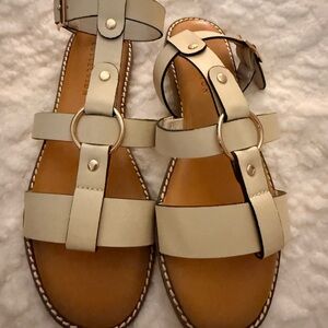 Journee Collection Cream Ring-Strap Flat Sandals